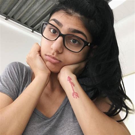 mia khalifa new sexy video|Mia Khalifa Videos